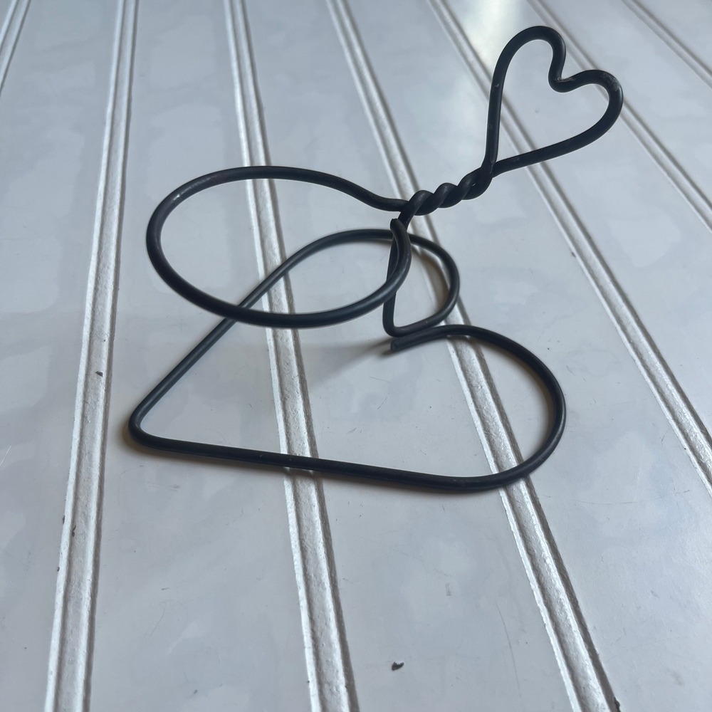 Vintage Wrought Iron Heart Egg Sphere Display Stand Black Twisted Wire Holder